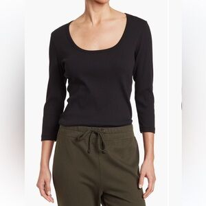 BNWT James Perse Ribbed Scoop Neck Tee